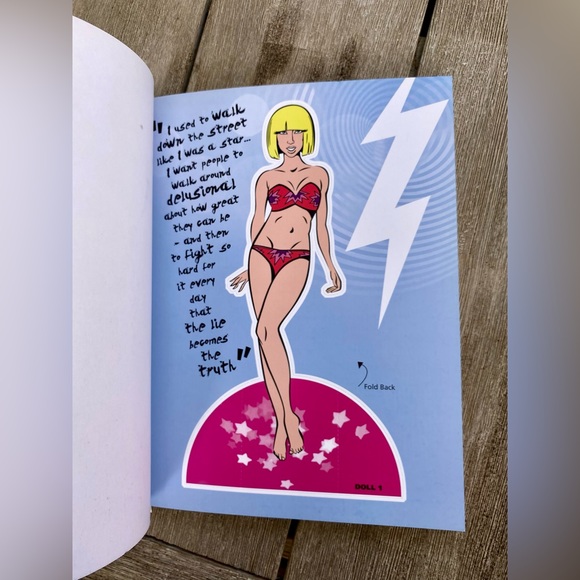 Lady Gaga Paper Dolls Book - Collectible - Picture 4 of 4
